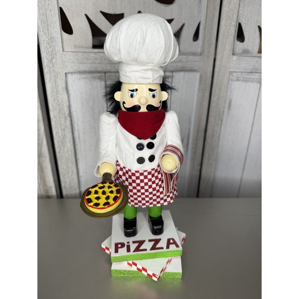 Vintage Pizza Man Tall Wooden Nutcracker Pier One Imports 2015